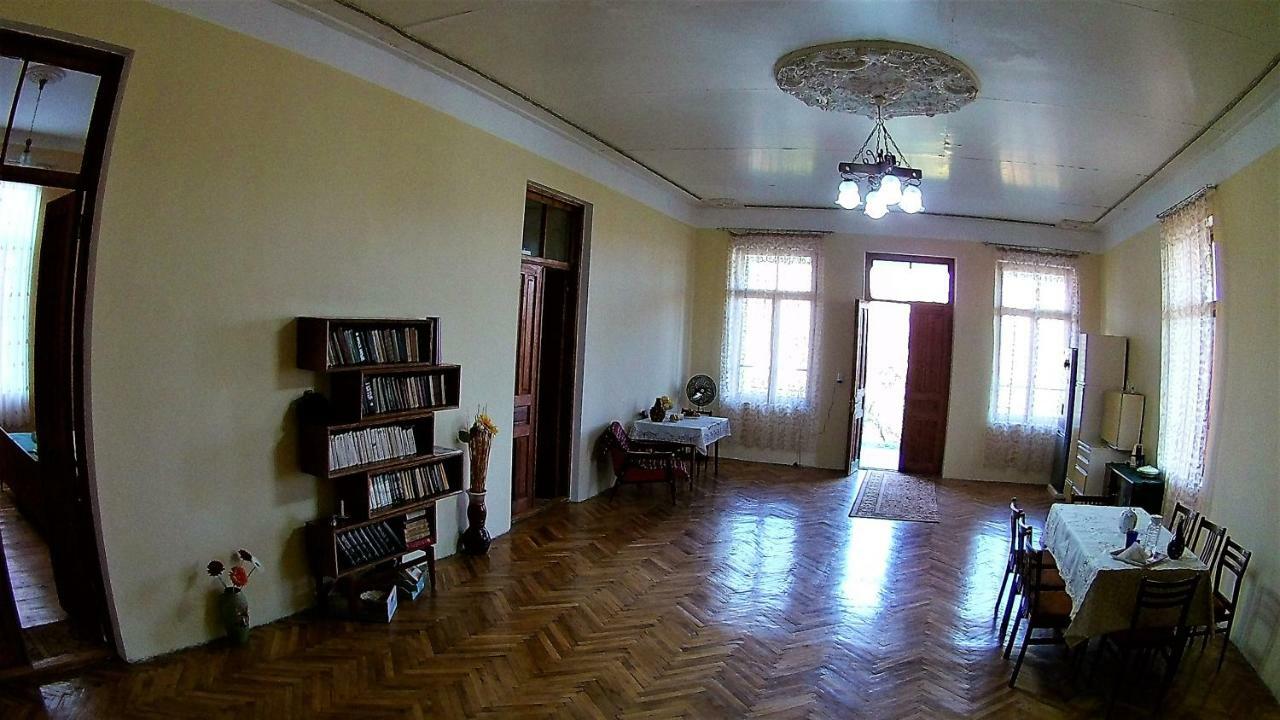 Surmava Palace Martvili Exterior foto